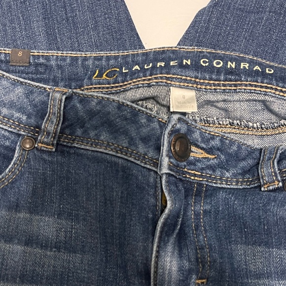 Lauren Conrad Women’s Size 8 Ankle Jeans Medium Blue Denim Light Distress - Picture 10 of 12
